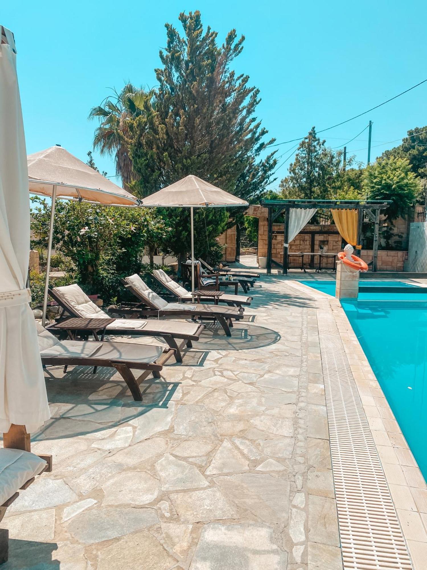 Theonia Villas Pefki Esterno foto
